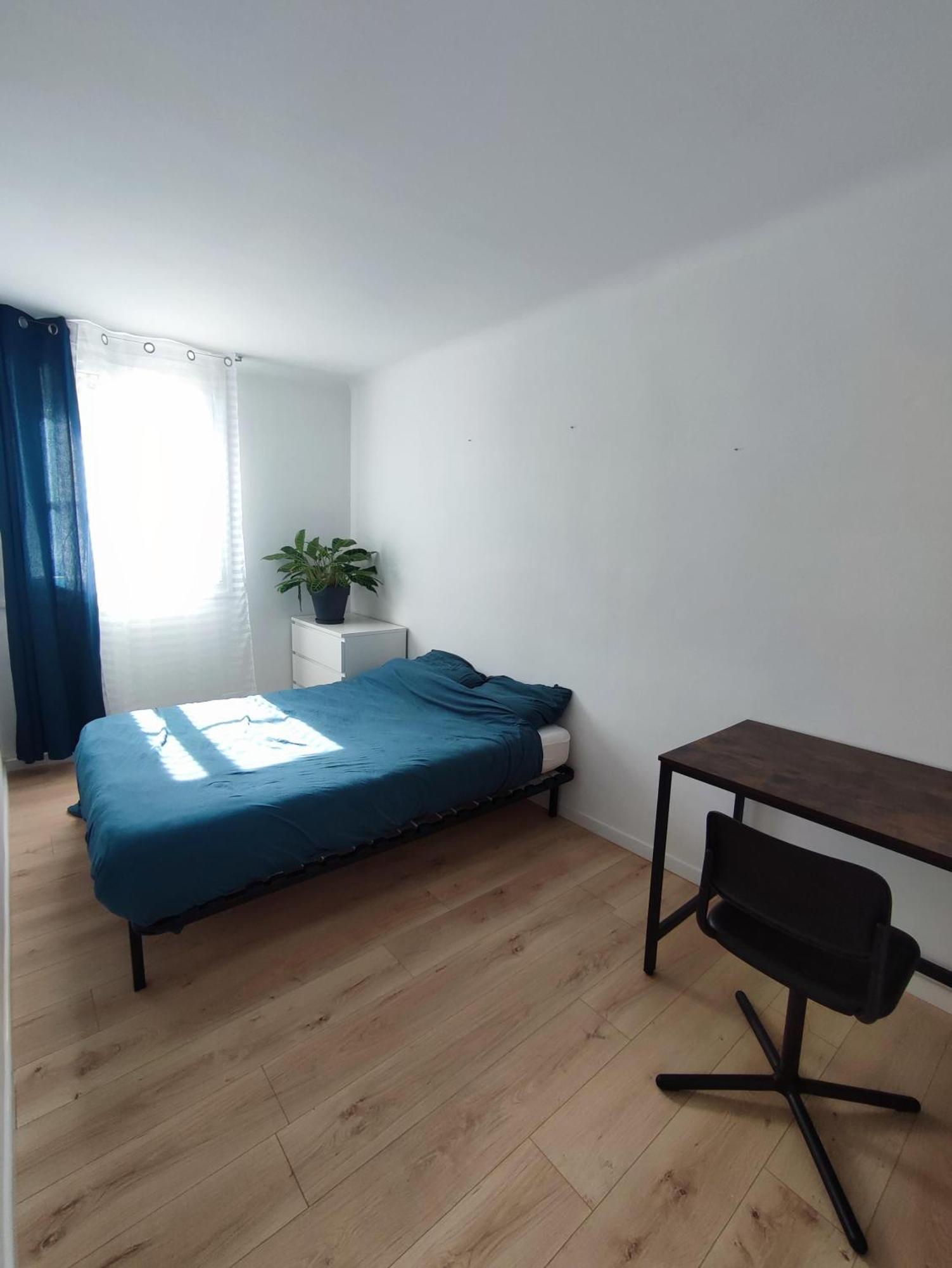 Chambre Dans Appartement Les Grands Noels Saint-Sebastien-sur-Loire Exterior photo
